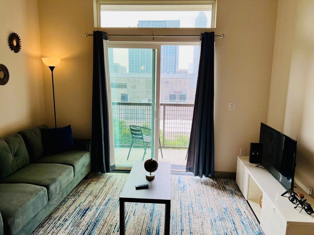 Downtown Apt Free Parking - Pool - Gym - Fully Kitchen 休斯敦 外观 照片