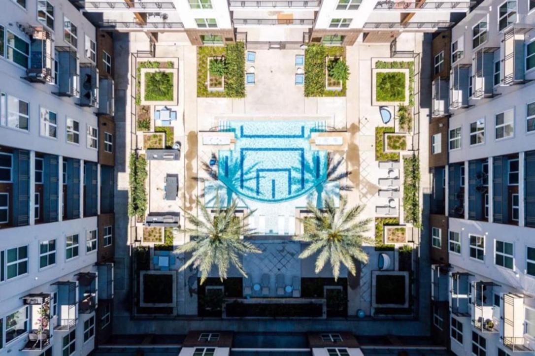 Downtown Apt Free Parking - Pool - Gym - Fully Kitchen 休斯敦 外观 照片
