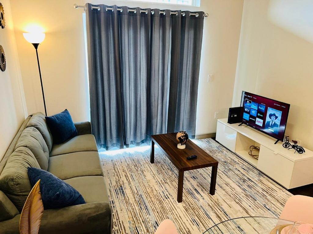 Downtown Apt Free Parking - Pool - Gym - Fully Kitchen 休斯敦 外观 照片