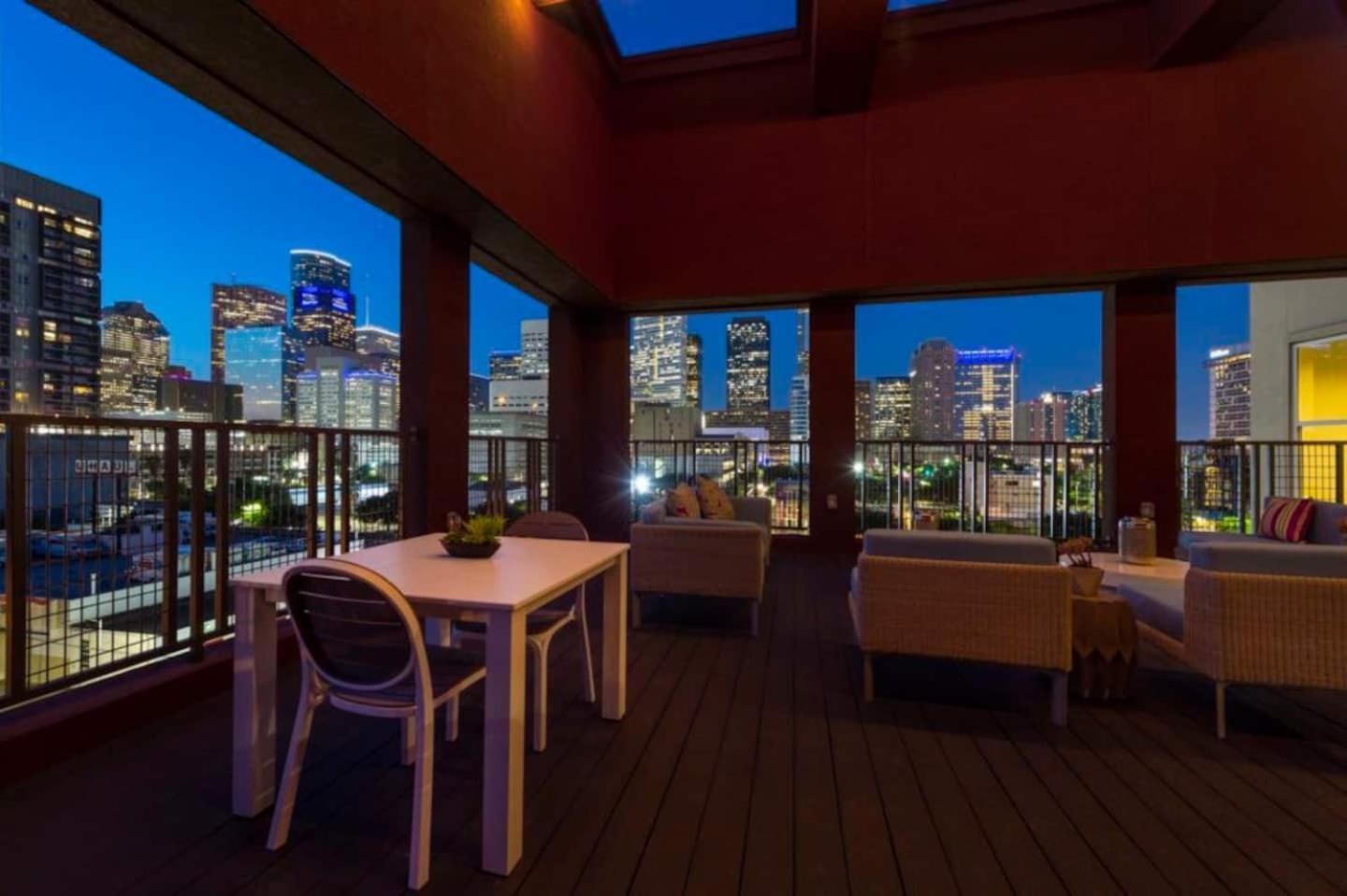 Downtown Apt Free Parking - Pool - Gym - Fully Kitchen 休斯敦 外观 照片