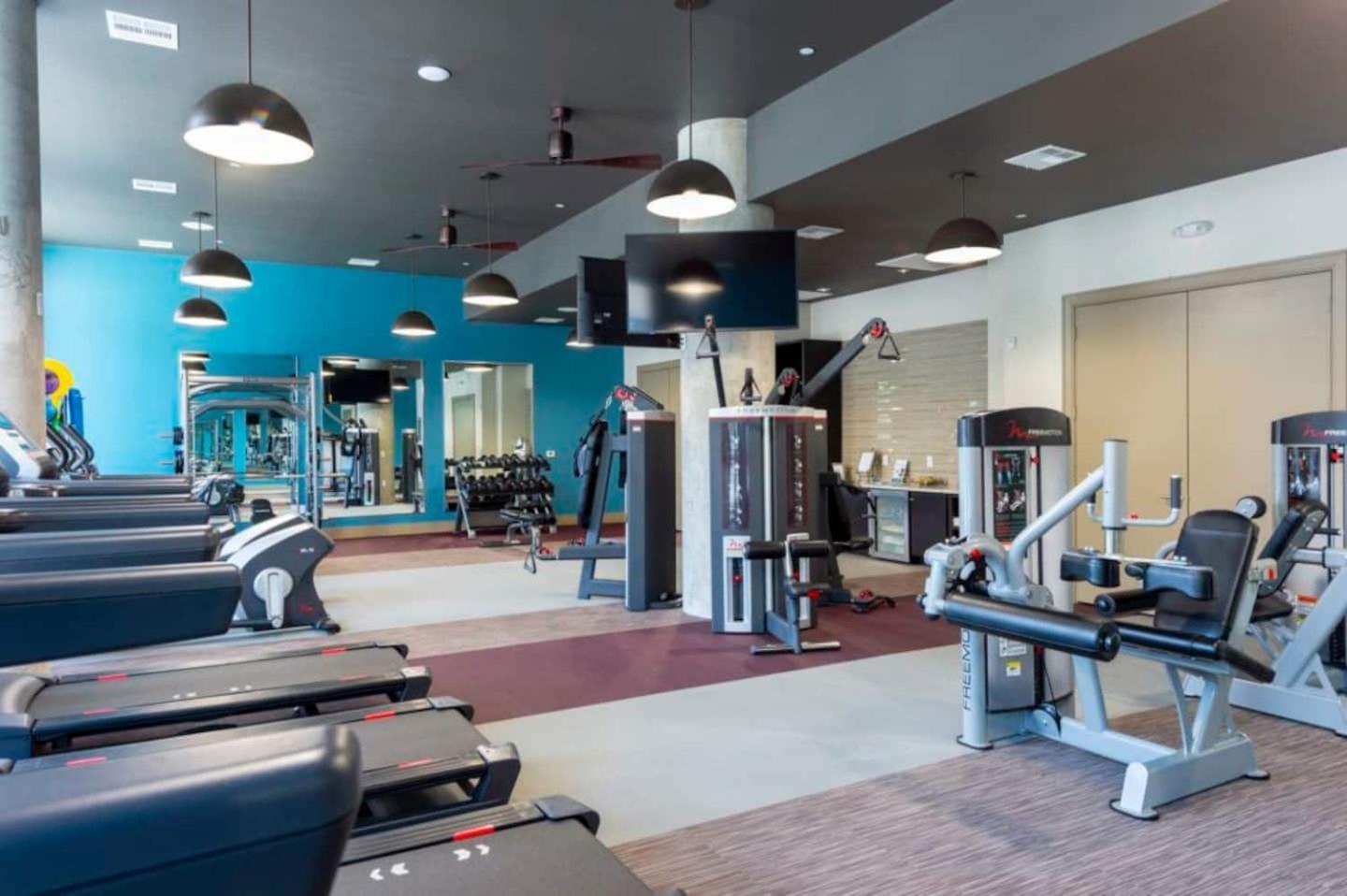Downtown Apt Free Parking - Pool - Gym - Fully Kitchen 休斯敦 外观 照片