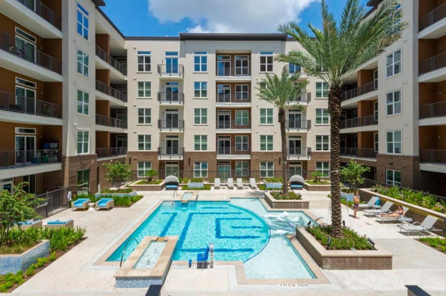 Downtown Apt Free Parking - Pool - Gym - Fully Kitchen 休斯敦 外观 照片